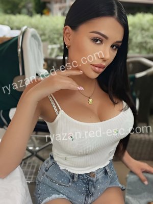 Камила — Севск
